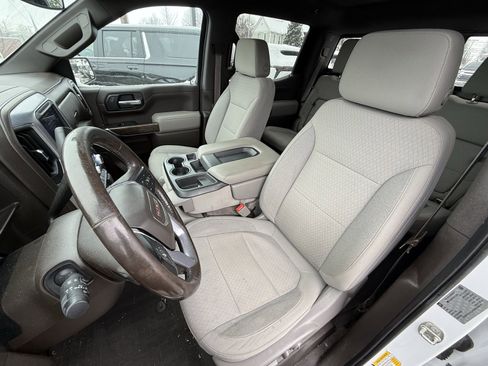 Used 2019 GMC Sierra 1500 SLE w/ SLE Value Package image 16