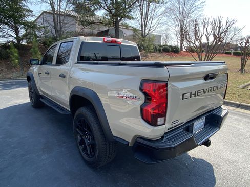 Used 2024 Chevrolet Colorado Trail Boss w/ Advanced Trailering Package image 6