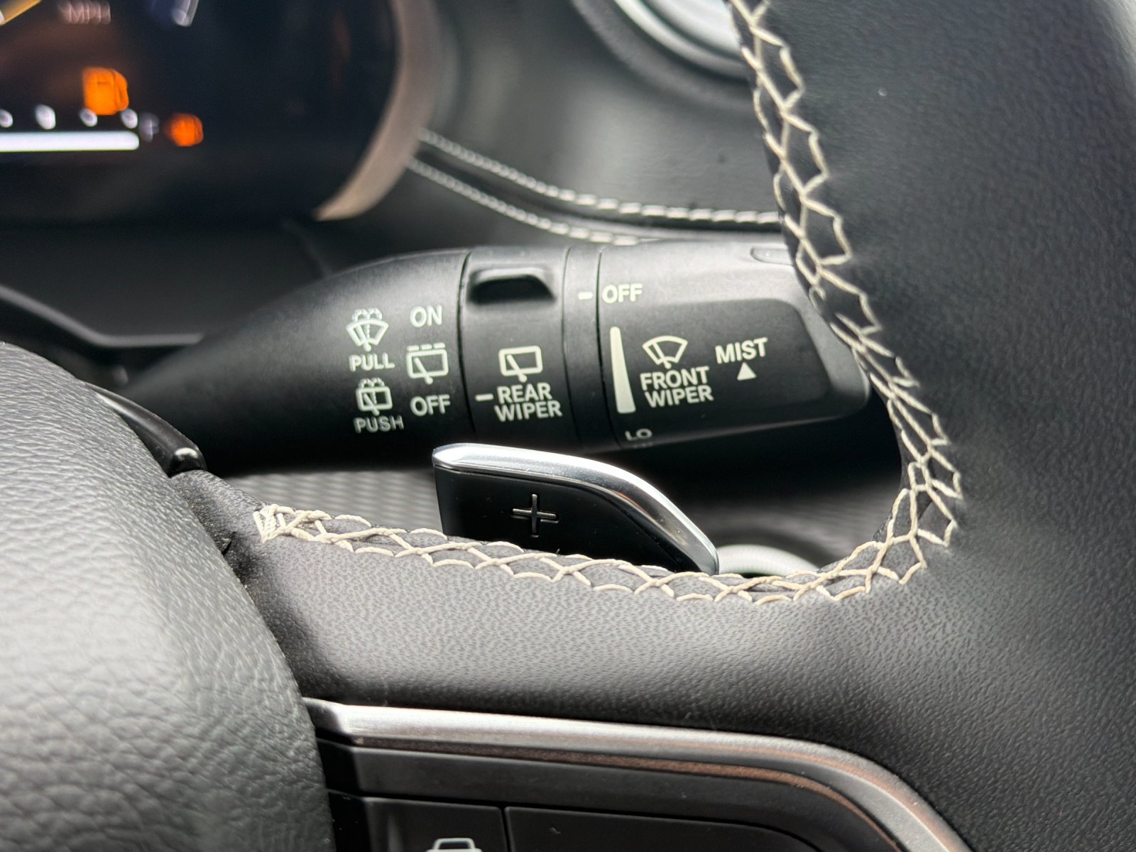 Used 2023 Jeep Grand Cherokee L Laredo AWD/4WD image 32