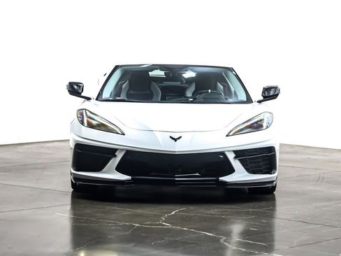Used 2023 Chevrolet Corvette 2dr Stingray Cpe w/ Z51 Performance Package image 2