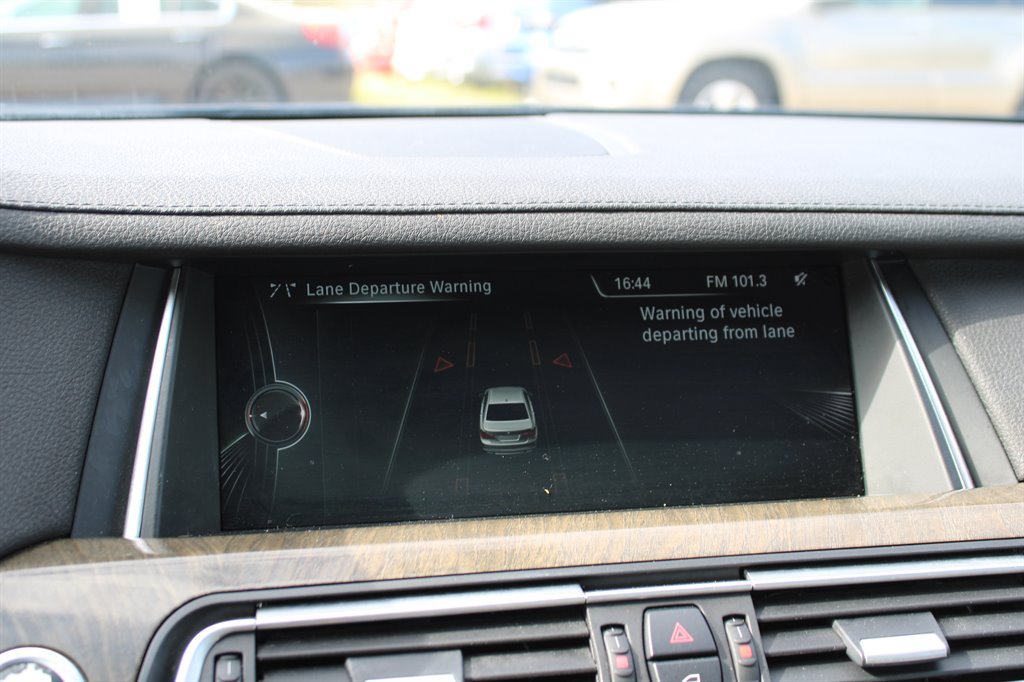 Used 2014 BMW 740Li RWD image 29