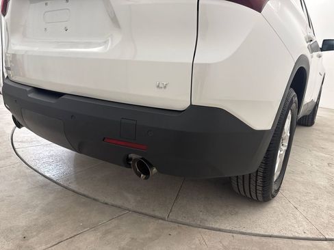 Used 2020 Chevrolet Traverse LT FWD image 21