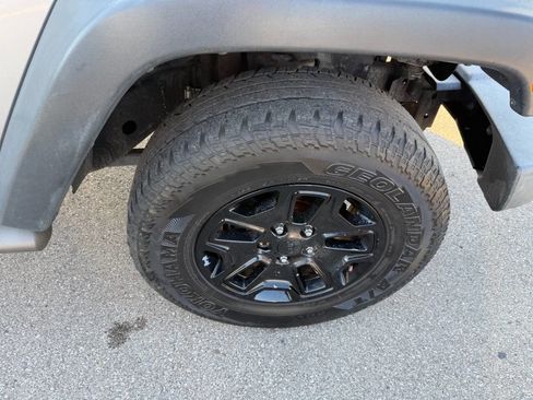 Used 2015 Jeep Wrangler Unlimited Sport image 49