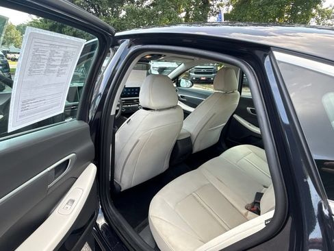 Used 2025 Hyundai Sonata SEL FWD image 18