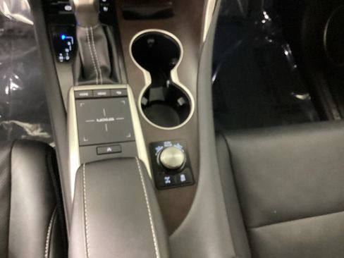 Used 2022 Lexus RX 350 AWD w/ Premium Package image 27