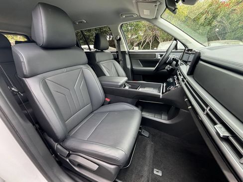 Used 2026 Hyundai Santa Fe SEL AWD/4WD image 34