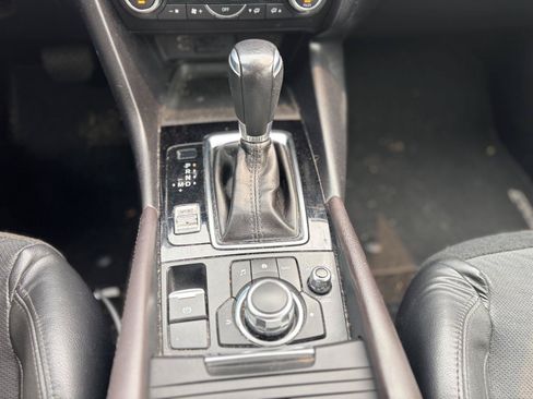 Used 2018 MAZDA MAZDA3 Grand Touring w/ Premium Equipment Package FWD image 22