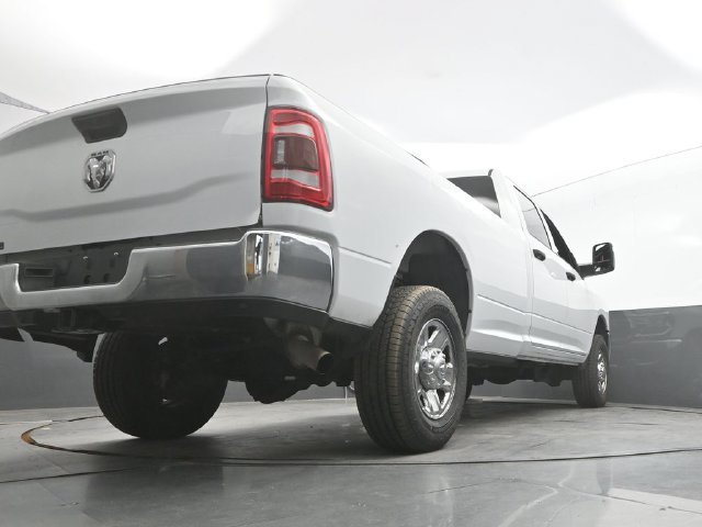 Used 2024 RAM 2500 Tradesman w/ Chrome Appearance Group AWD/4WD image 35