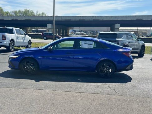 New 2026 Hyundai Elantra SEL Sport Premium FWD image 4