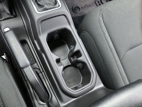 Used 2023 Jeep Gladiator Sport image 19