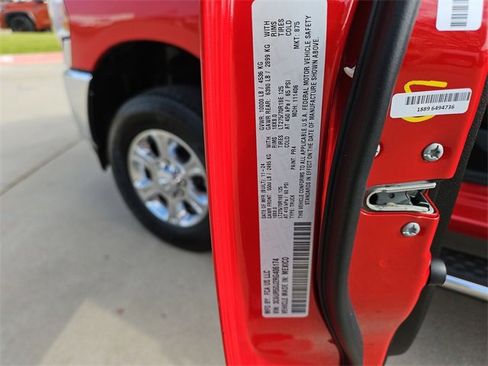 Used 2024 RAM 2500 Big Horn w/ Bed Utility Group image 31