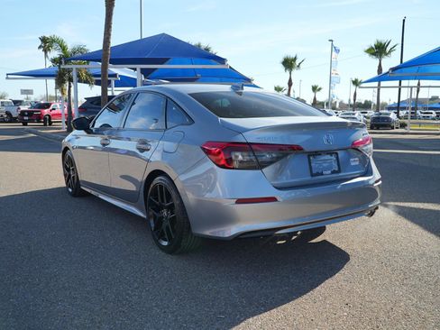 Used 2023 Honda Civic Sport image 9