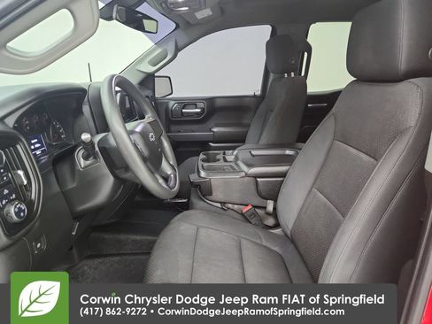 Used 2020 Chevrolet Silverado 1500 Custom Trail Boss w/ Custom Convenience Package AWD/4WD image 18