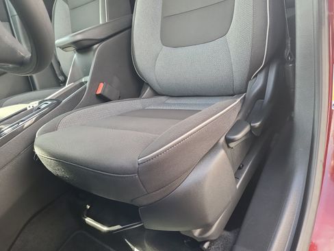 Used 2025 Chevrolet TrailBlazer LS w/ LS Convenience Package FWD image 15
