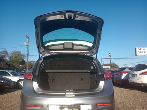 Used 2010 MAZDA MAZDA3 s Sport image 12