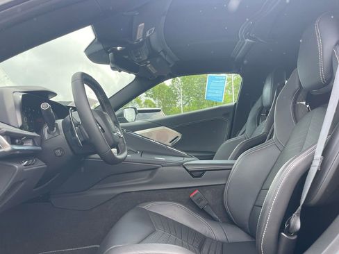 Used 2023 Chevrolet Corvette Stingray Preferred Cpe w/ Z51 Performance Package image 9