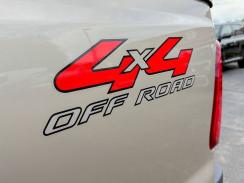 Used 2008 Ford F250 4x4 SuperCab Super Duty image 11