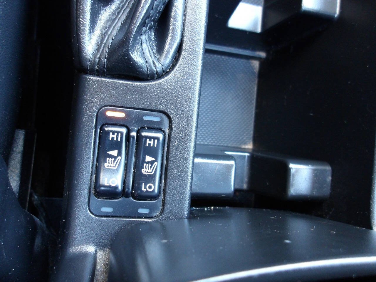 Used 2011 Subaru Forester 2.5X Limited AWD/4WD image 17