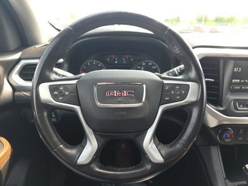 Used 2018 GMC Acadia SLE AWD/4WD image 14