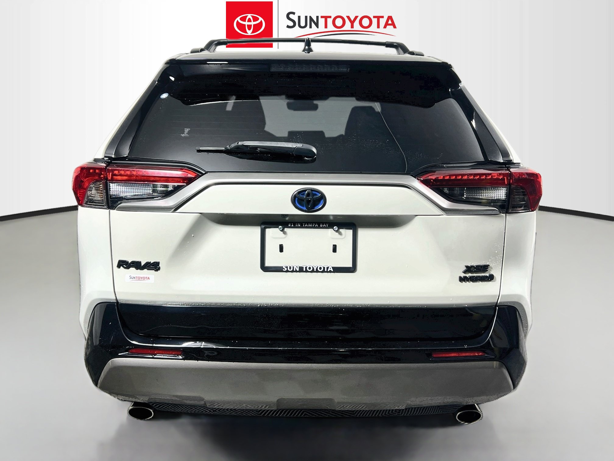 Used 2022 Toyota RAV4 XSE AWD/4WD image 5