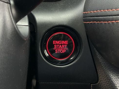 Used 2025 Honda HR-V Sport image 21
