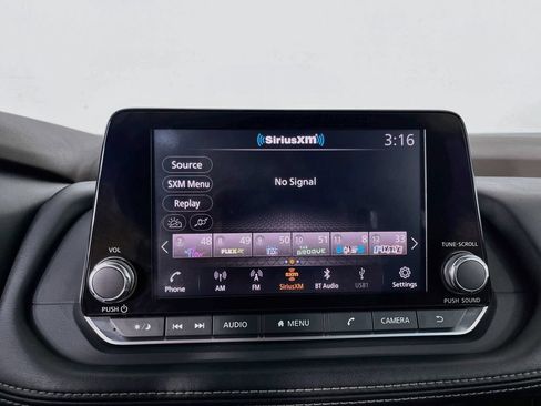 Used 2021 Nissan Rogue SL AWD/4WD image 19