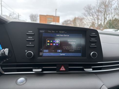 New 2026 Hyundai Elantra Sport FWD image 22