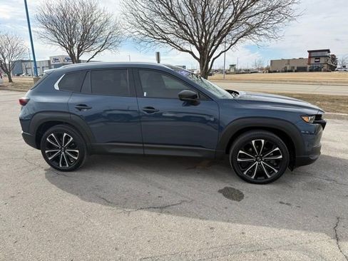 Used 2025 MAZDA CX-50 AWD 2.5 S w/ Premium Plus Pkg image 3