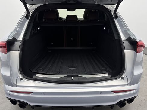 Used 2023 Maserati Grecale GT AWD/4WD image 34