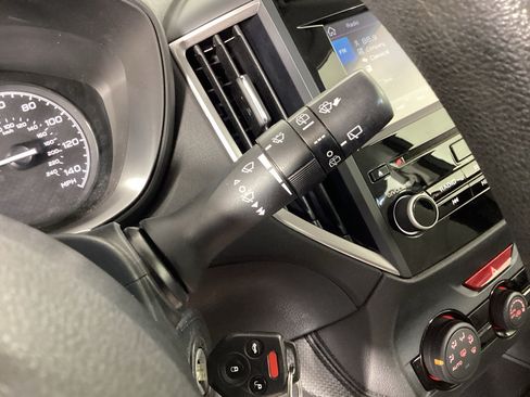 Used 2022 Subaru Forester AWD/4WD image 19
