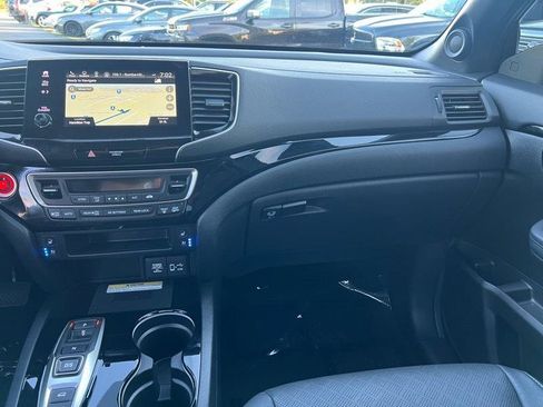 Used 2021 Honda Passport Elite image 14