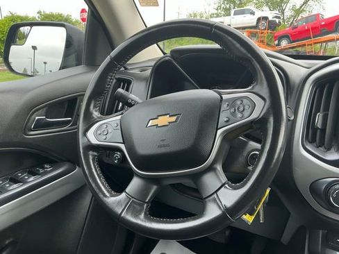 Used 2018 Chevrolet Colorado LT w/ LT Convenience Package AWD/4WD image 23