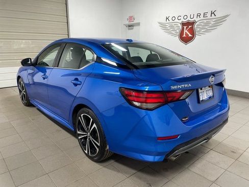 Used 2022 Nissan Sentra SR w/ Electronics Package FWD image 4