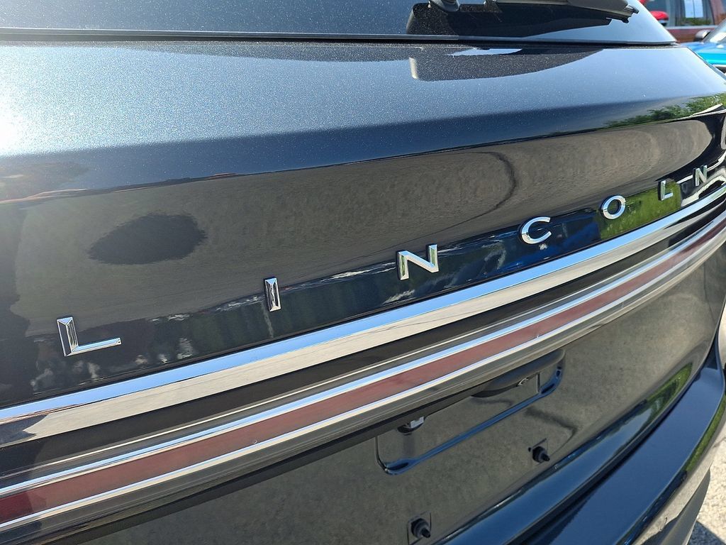 Certified 2023 Lincoln Nautilus Reserve AWD/4WD image 30