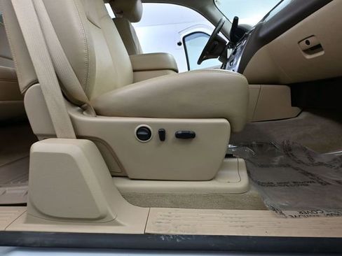 Used 2013 Chevrolet Silverado 2500 LTZ w/ LTZ Plus Package image 46