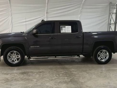 Used 2015 GMC Sierra 1500 SLE w/ SLE Value Package AWD/4WD image 9