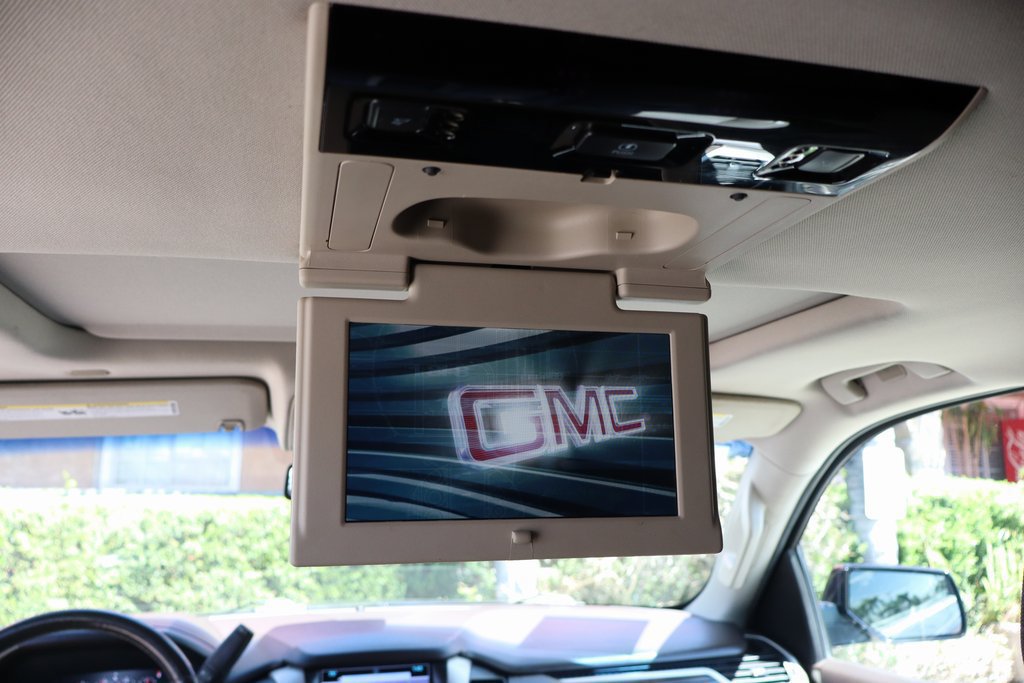 Used 2018 GMC Yukon Denali w/ Denali Ultimate Package AWD/4WD image 45