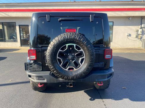 Used 2016 Jeep Wrangler Unlimited Rubicon image 6