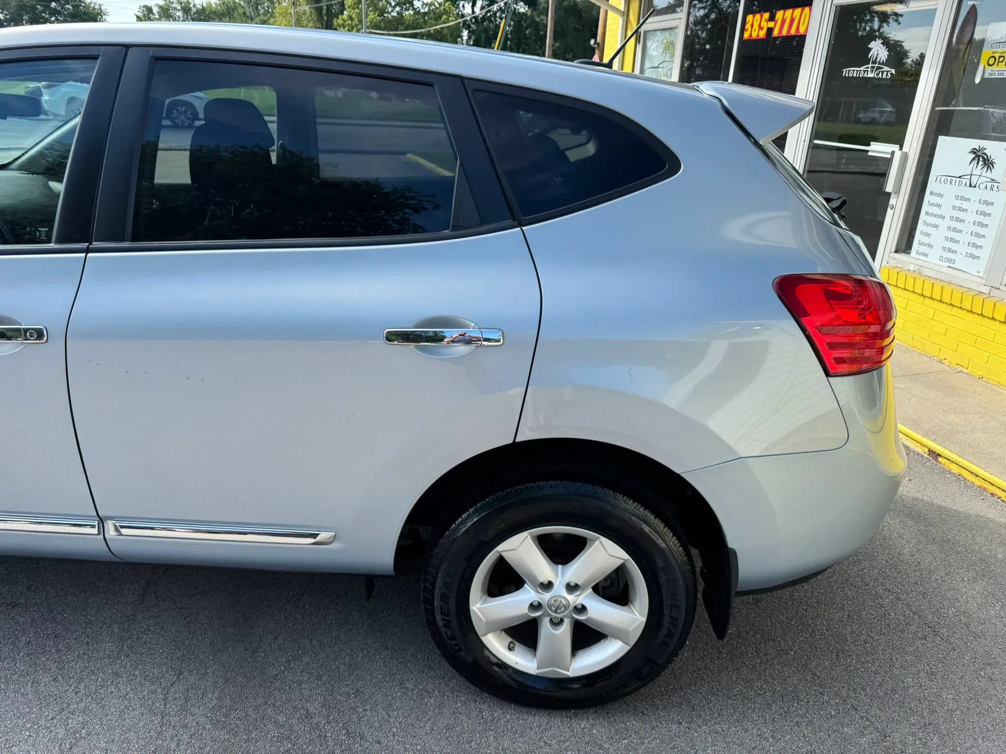 Used 2013 Nissan Rogue S w/ Special Edition Pkg AWD/4WD image 5