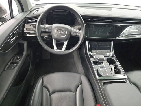 Used 2024 Audi Q7 3.0T Premium Plus AWD/4WD image 19