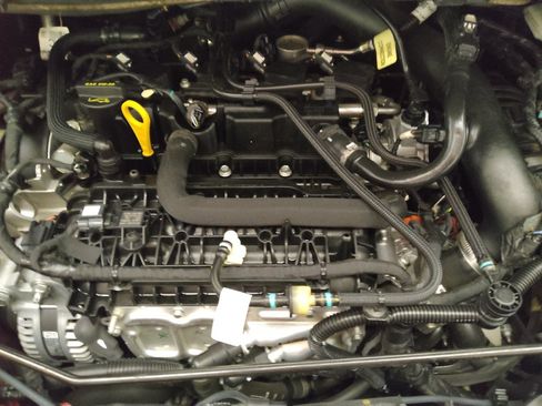 Used 2019 Ford Escape SE FWD image 30