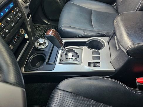 Used 2019 Toyota 4Runner Limited AWD/4WD image 27