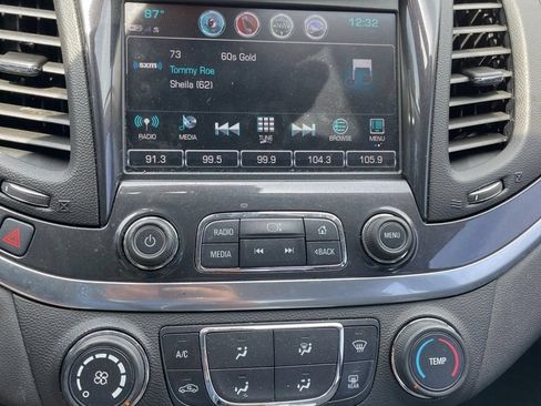 Used 2019 Chevrolet Impala LS FWD image 9