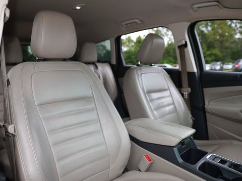 Used 2018 Ford Escape SEL FWD image 16
