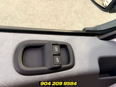 Used 2019 Ford Transit 250 130 Low Roof w/ Exterior Upgrade Package RWD image 13