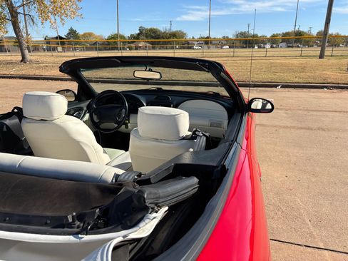 Used 1994 Ford Mustang GT image 12