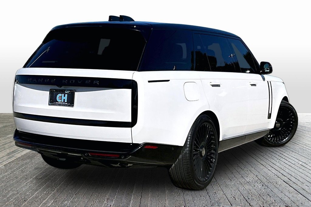 Used 2024 Land Rover Range Rover Long Wheelbase Autobiography AWD/4WD image 9