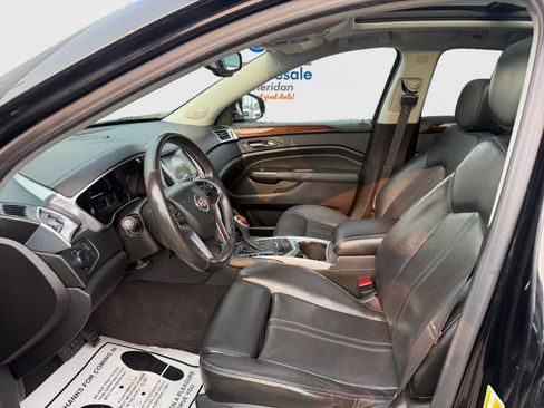 Used 2016 Cadillac SRX Luxury w/ Driver Awareness Package AWD/4WD image 11
