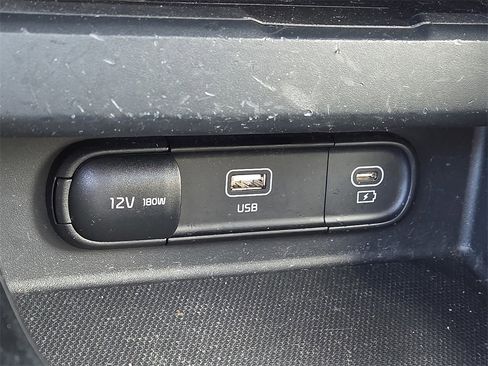 Certified 2024 Kia Seltos EX image 26