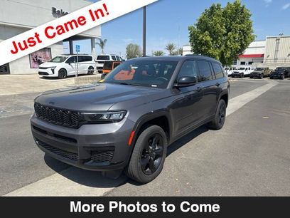 Used 2023 Jeep Grand Cherokee L Altitude